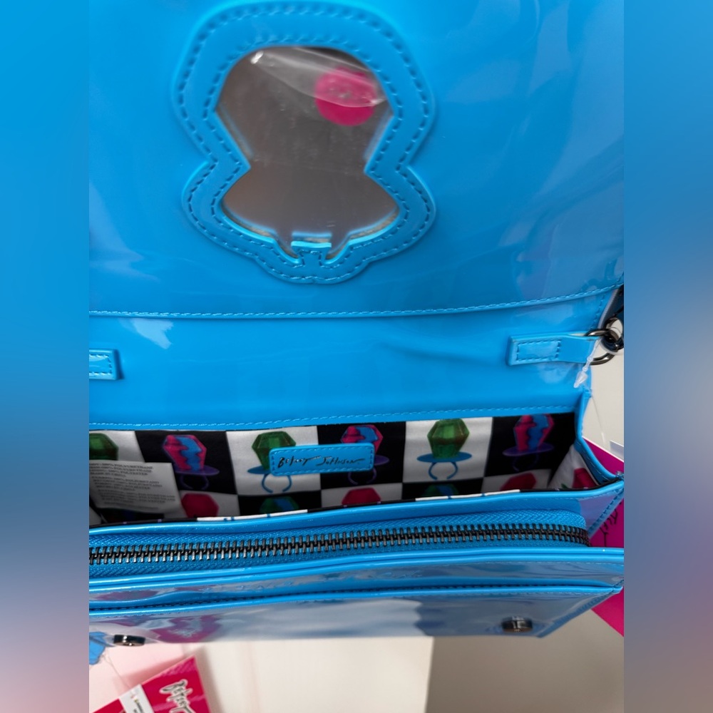 NWT🩵Betsey Johnson x Ring Pop Blue Limited Edition Convertible•Clutch/Crossbody - Picture 5 of 10